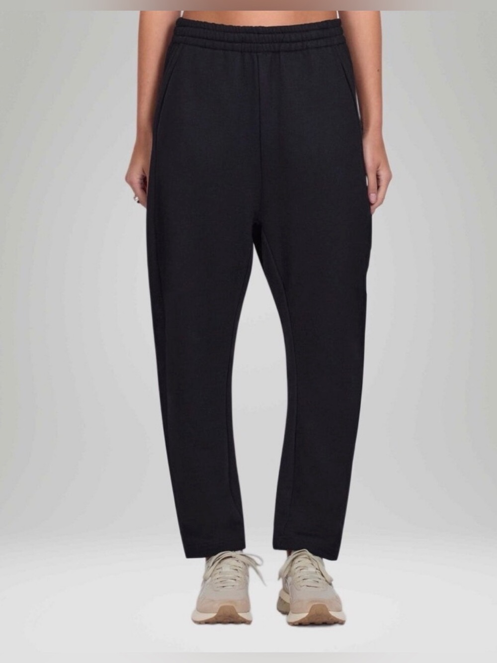 NWT ROUCHA Size AA (S) • Black Patti Fleece Pants Sweatpant Barrel Leg Joggers.
